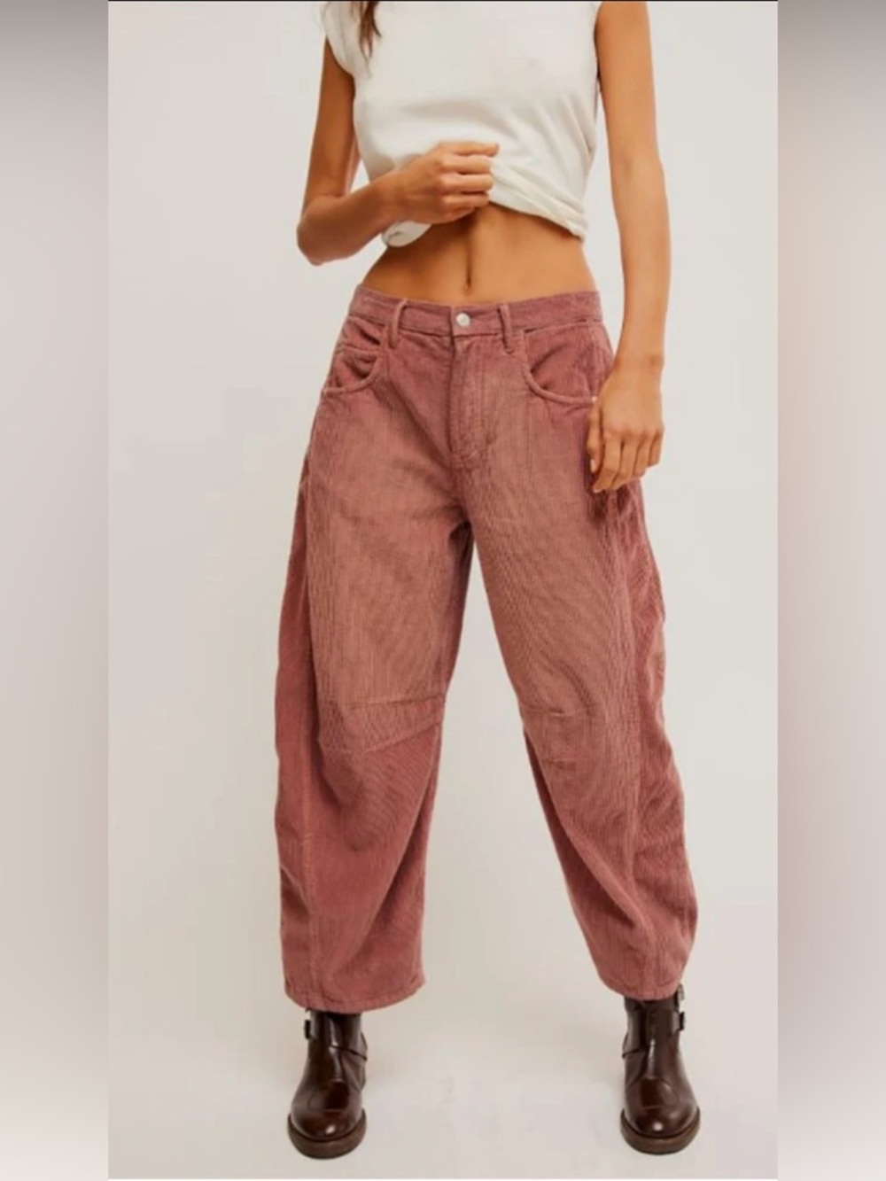 NWOT We The Free Good Luck Cord Barrel Jeans, size 27 - Picture 3 of 6